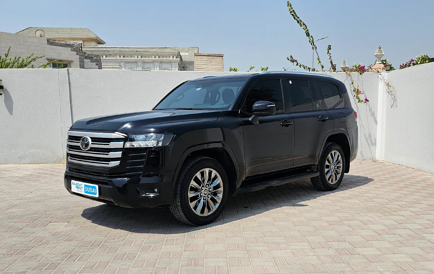 اجاره تویوتا لندکروز در دبی | کرایه لندکروز در دبی ۴۶۰ درهم ...